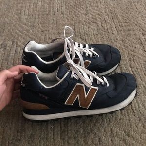 New balance sneakers // size 9